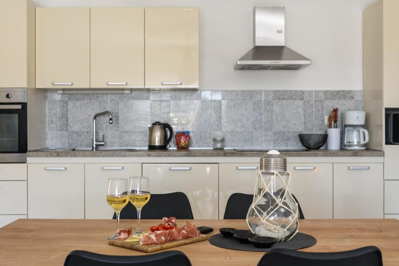 Apartamento Mare&Antonio Trogir Exterior foto